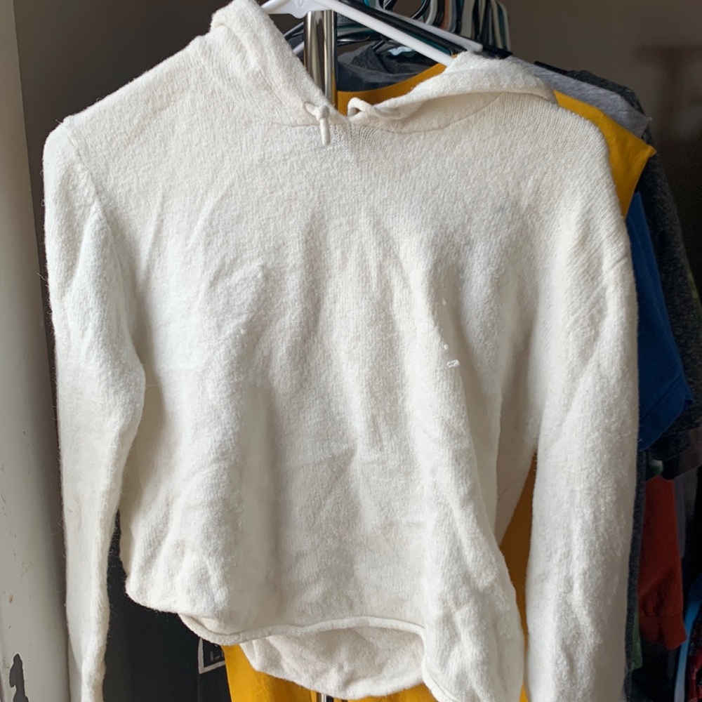 Crop sweater